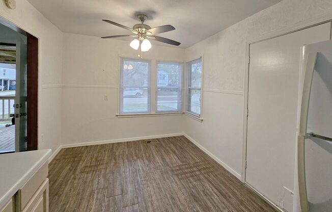 2 beds, 1 bath, $850