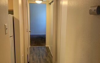 1 bed, 1 bath, 575 sqft, $954, Unit 189