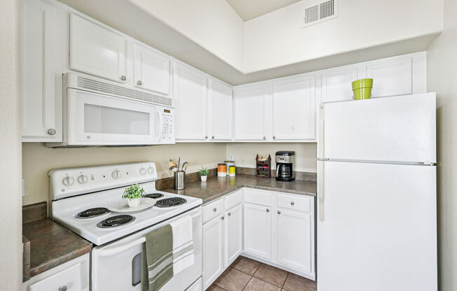 2 beds, 2 baths, 1,125 sqft, $1,399