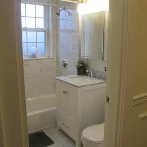 2 beds, 1 bath, 850 sqft, $3,395, Unit 10