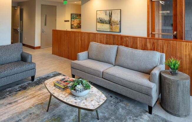 Studio, 1 bath, 400 sqft, $1,225, Unit 207