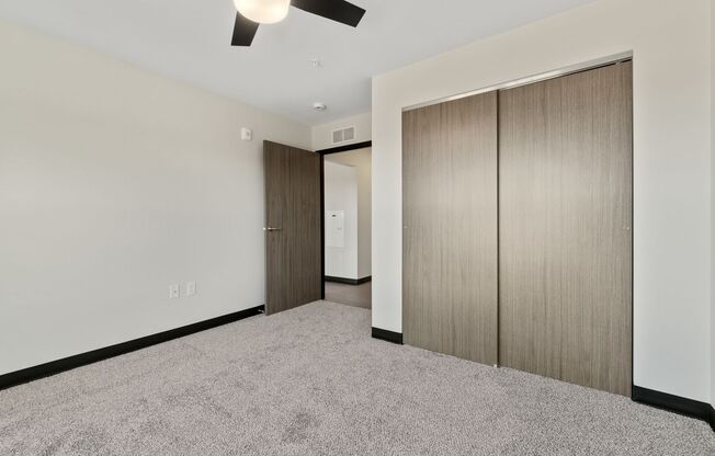 2 beds, 1 bath, 825 sqft, $1,295, Unit #612