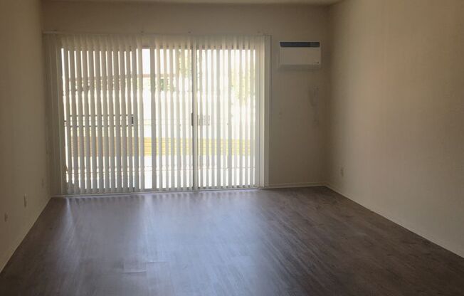 518 E. CYPRESS
