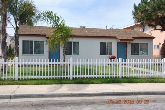 1 bed, 1 bath, 420 sqft, $2,000, Unit 229