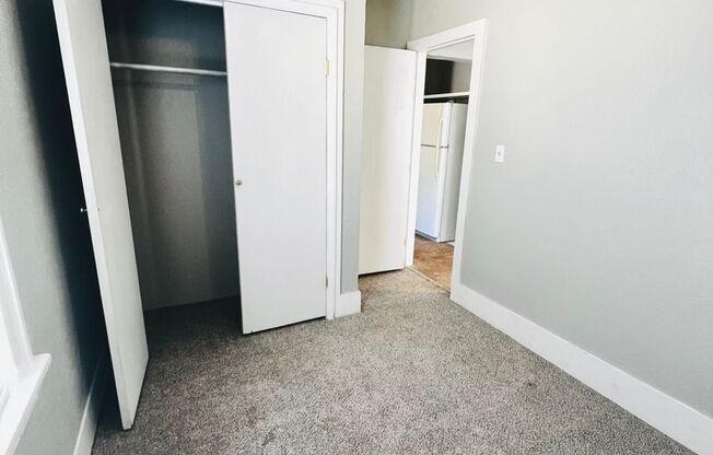 1 bed, 1 bath, $995