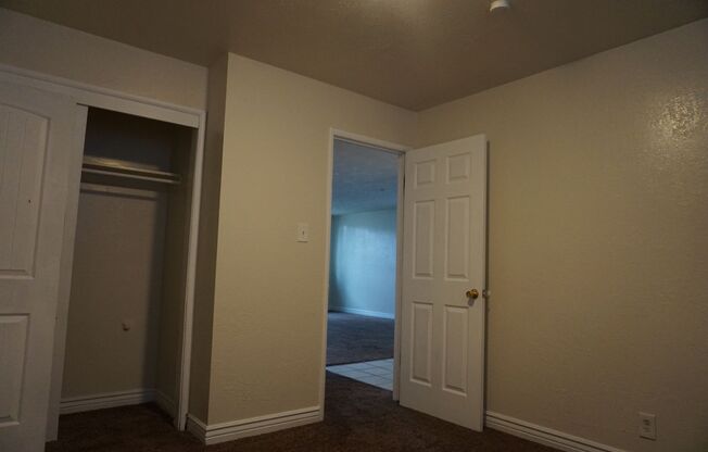 2 beds, 1 bath, 1,100 sqft, $1,500, Unit #A