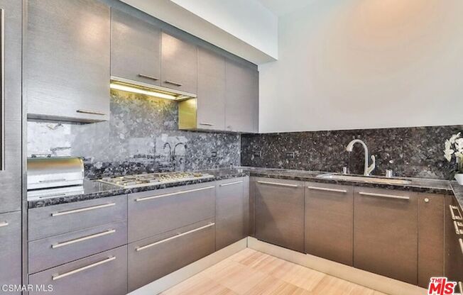 2 beds, 2.5 baths, 1,790 sqft, $8,500, Unit 34D