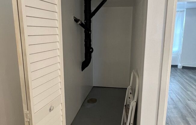 Studio, 1 bath, $1,600