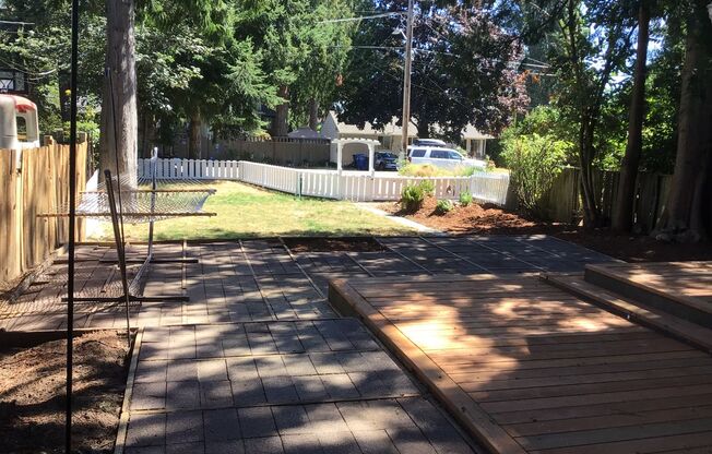 Arbor Heights Bungalow, Available early October