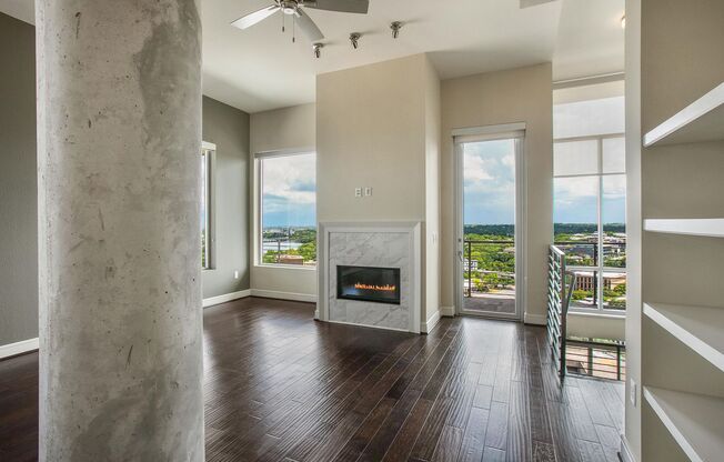 2 beds, 2.5 baths, 2,171 sqft, $9,728, Unit 1910