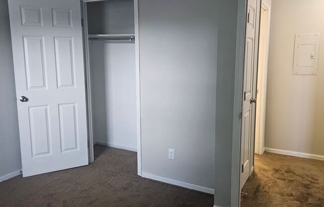 2 beds, 1 bath, 850 sqft, $1,120, Unit Apt. 312