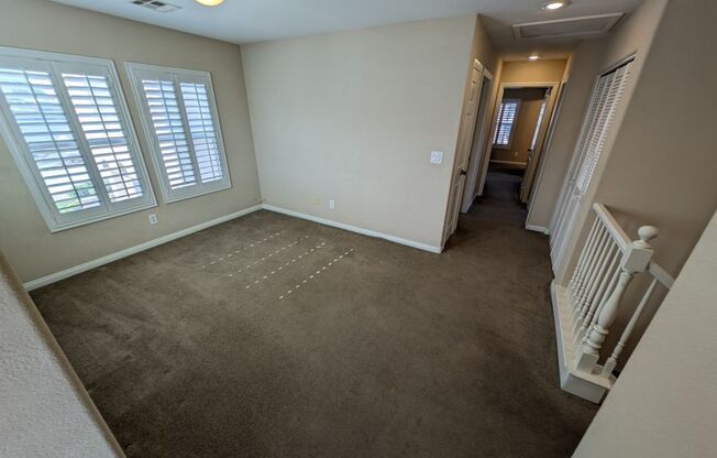 3 beds, 2.5 baths, $1,750