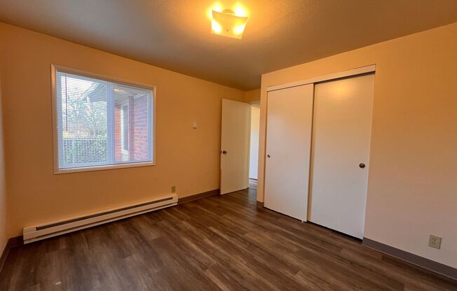 2 beds, 1 bath, $1,495, Unit 518298 - 3204 NE Stapleton Rd #J