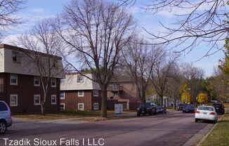 4205-4401 E. Ronning Drive