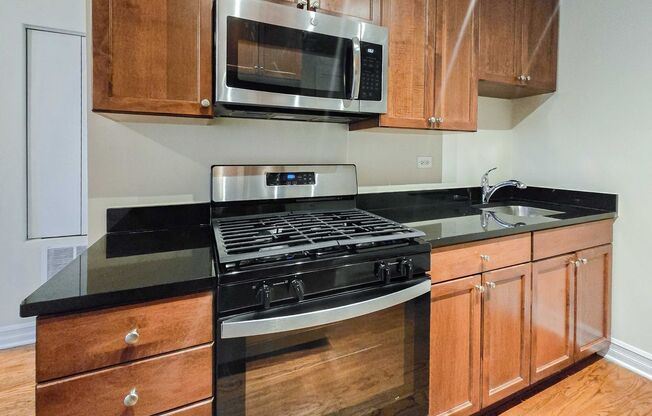 1 bed, 1 bath, 449 sqft, $1,995, Unit 3814S-3W