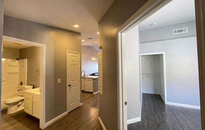 BRIARWOOD TOWNHOMES