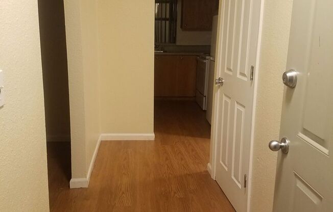 2 beds, 1 bath, 832 sqft, $1,800, Unit 110
