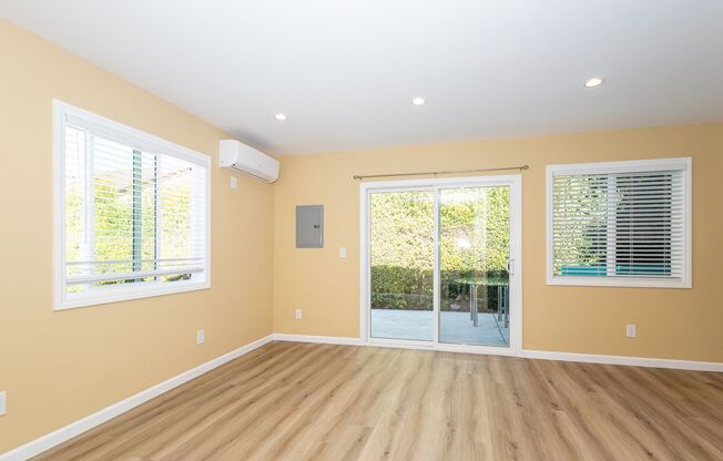 2 Bedroom ADU - Centrally located - Private yard