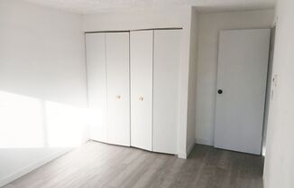 2 beds, 1 bath, $900, Unit C-4