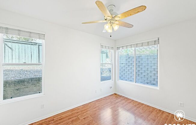 SD: Stunning 4B/2.5BA Home in Gated Community in Poway!