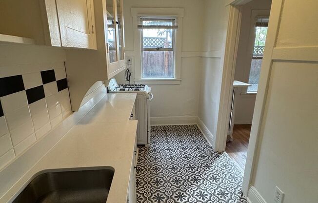 Glen Ellen Apartments