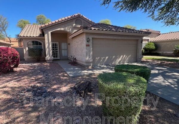 1070 W SEAGULL DR