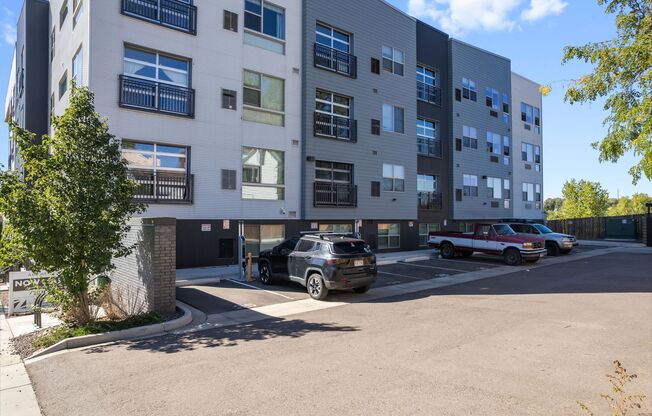 1 bed, 1 bath, 747 sqft, $1,550, Unit 314