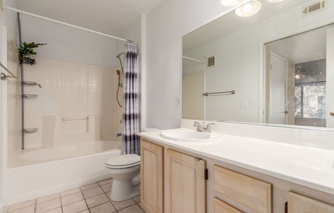 2 beds, 2 baths, $1,295, Unit # 1146