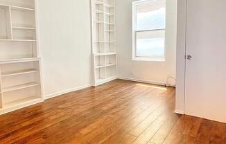 154 E 28 ST