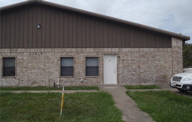 11219 Willowood Creek #B