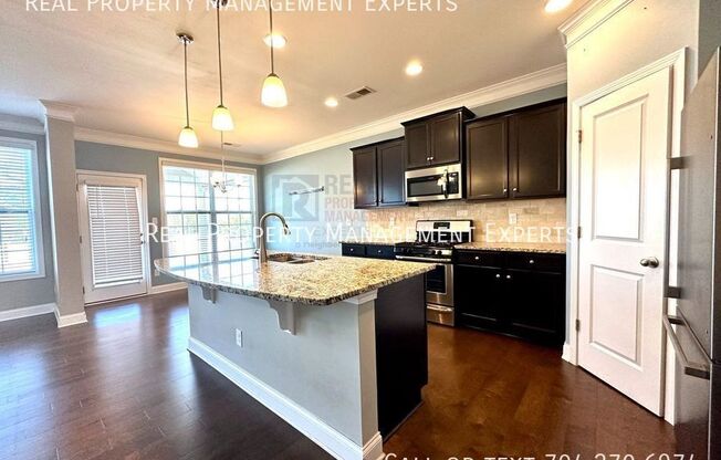 7839 SAWGRASS LN