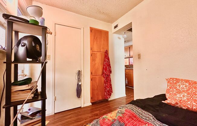 West Campus Studio @ Keystone Condos