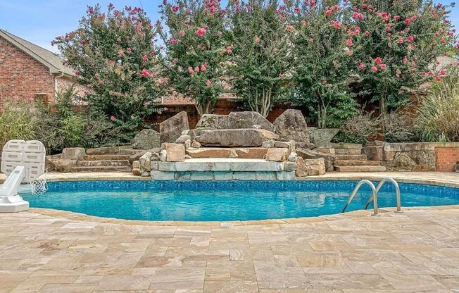 4 Bedroom, 4 Bathroom Home that includes Backyard Pool