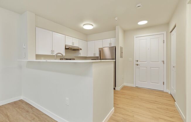 1 bed, 1 bath, 593 sqft, $1,895, Unit 505