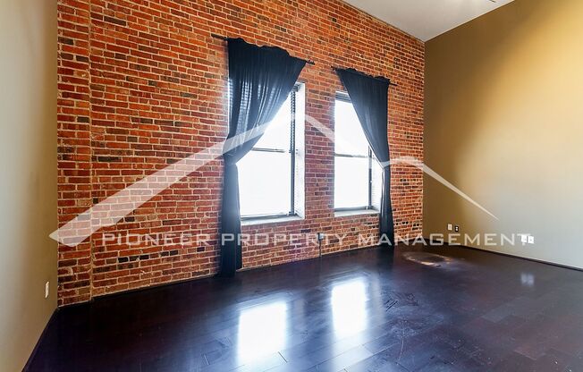 1 bed, 1 bath, $2,450
