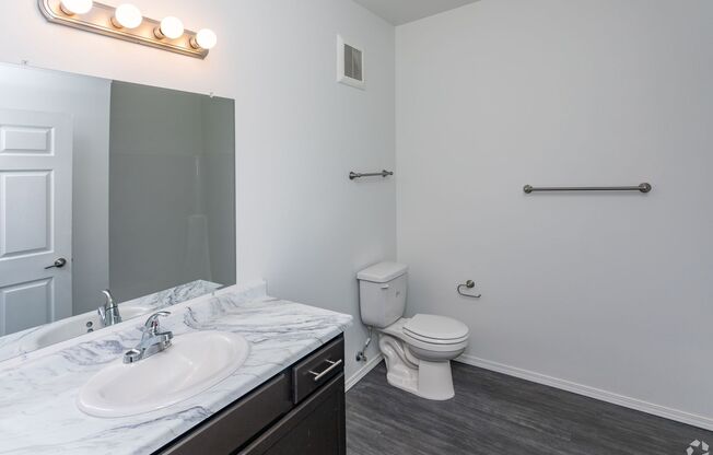 3 beds, 2 baths, 1,265 sqft, $1,670, Unit 4017-130