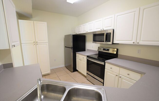 Resort-Style Living! Bright 1-Bedroom Condo with Pool View at Palms Club – Available Now!