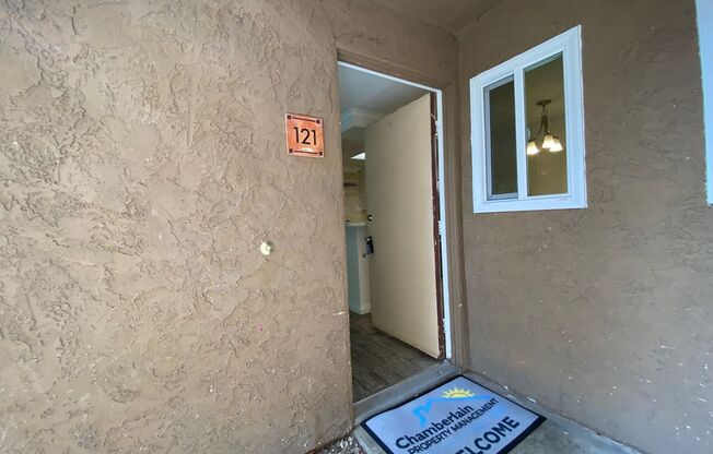 2bed/2bath home in Mission Park Community!