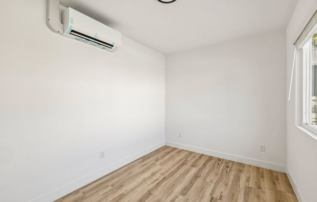 2 beds, 1 bath, 545 sqft, $2,645, Unit 26
