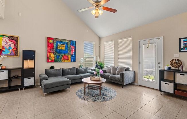Beautiful 4-Bedroom Home in the Teravista Neighborhood of Round Rock