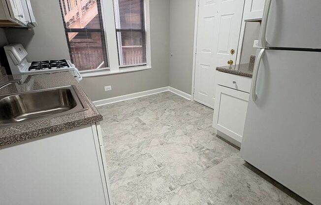 1 bed, 1 bath, 650 sqft, $1,050, Unit WL 207