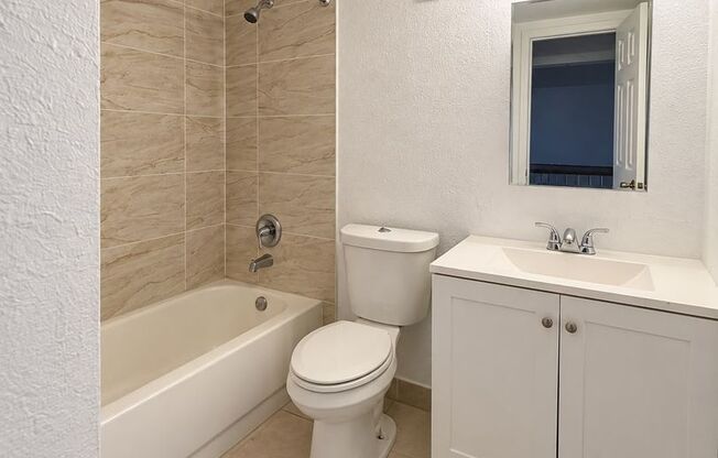LP 02:Sunny Isles Apartments