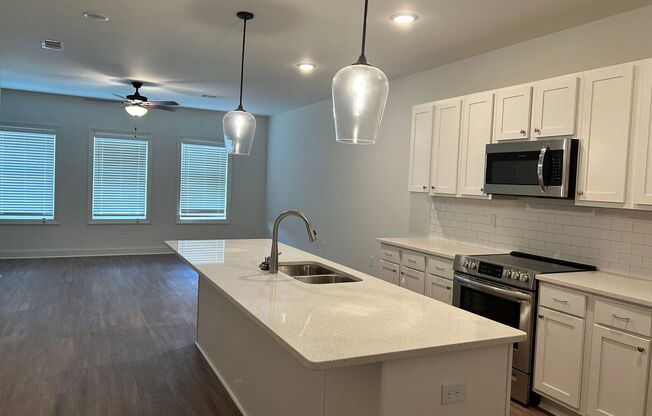 2 beds, 2 baths, 1,190 sqft, $2,000, Unit D303