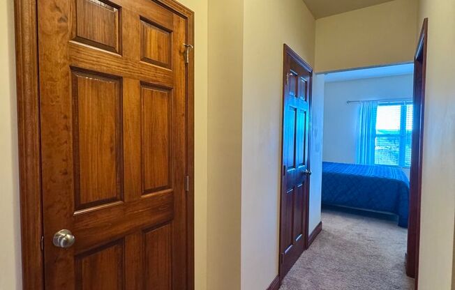 2 beds, 2 baths, 1,200 sqft, $1,425, Unit 20SOA12