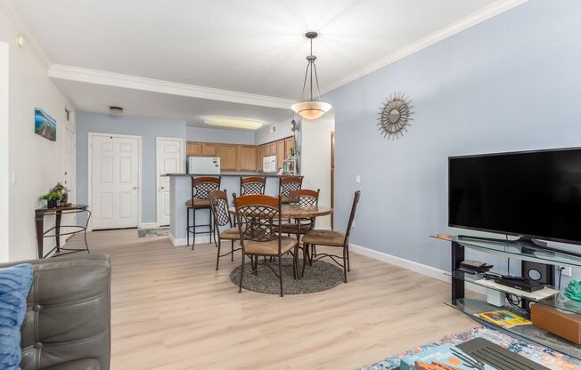 GORGEOUS FULLY-FURNISHED in Grayhawk 2/2 Bed/Bath