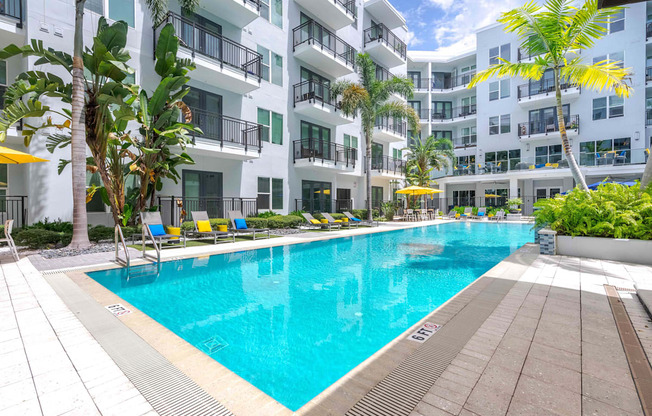 Society Westshore Luxury Apartments in Tampa, FL