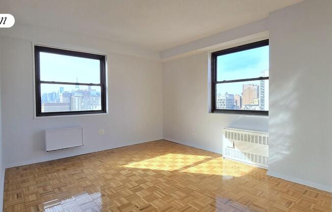 2 beds, 1 bath, $7,300, Unit 23F