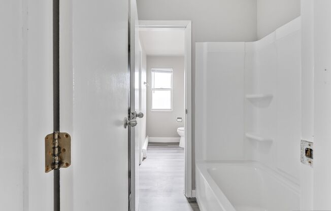 2 beds, 1.5 baths, 925 sqft, $1,249, Unit 3025 - F90