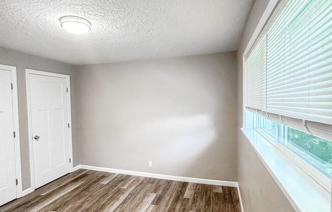 2 beds, 1 bath, 780 sqft, $1,200, Unit SC849