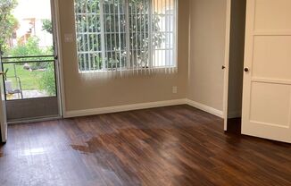 Studio, 1 bath, $1,595, Unit F